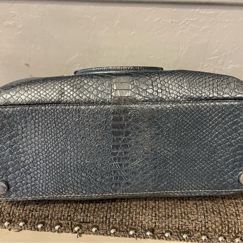 Michael Kors, silver handbag, purse, shoulder bag, - Picture 8 of 16